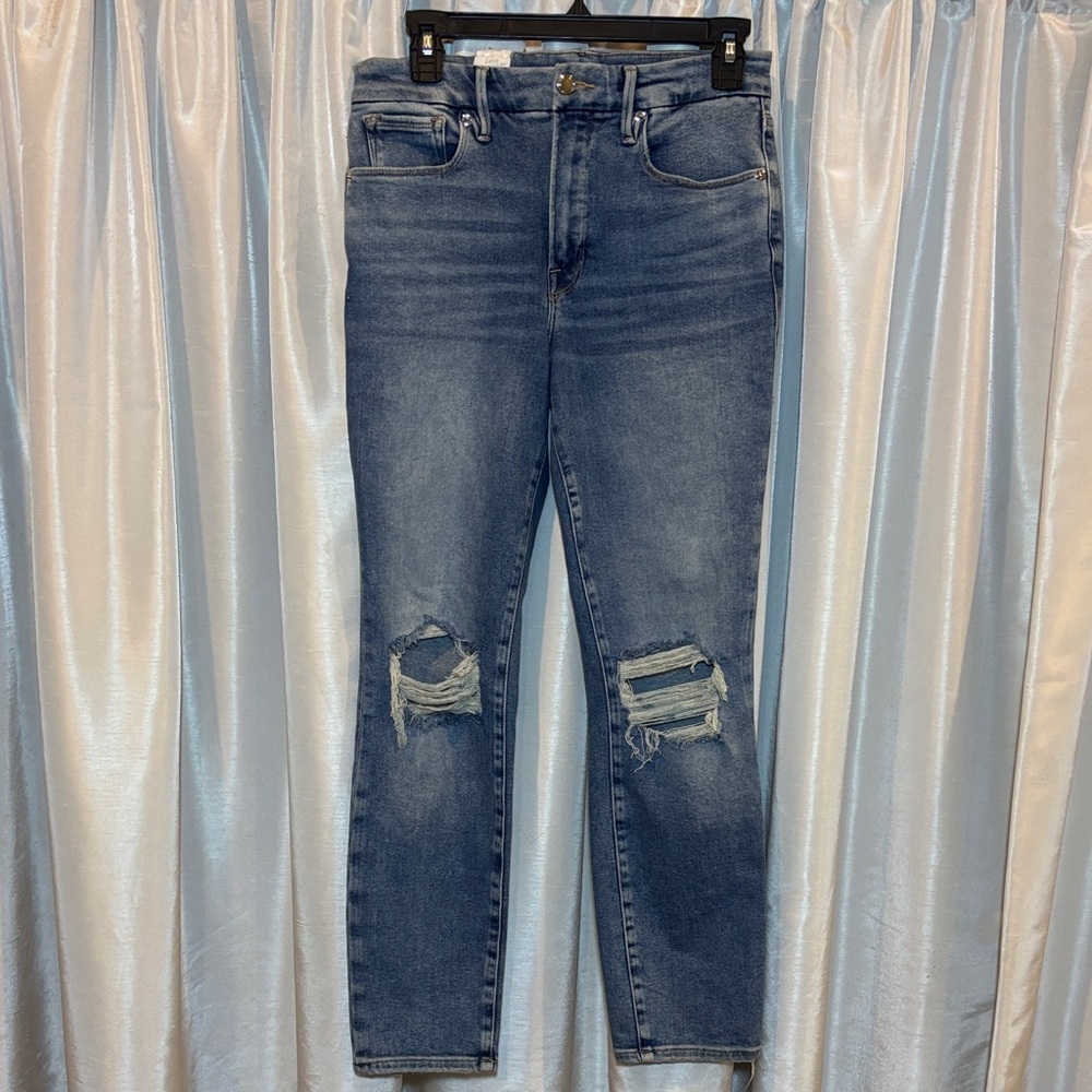 Good American, Good Legs Distressed Blue Jeans, size 8/29, NWT, Style GLC1731T